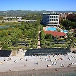 Porto Azzurro Delta מלון אוקורקאלאר