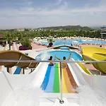 מלון Porto Azzurro Delta 5*