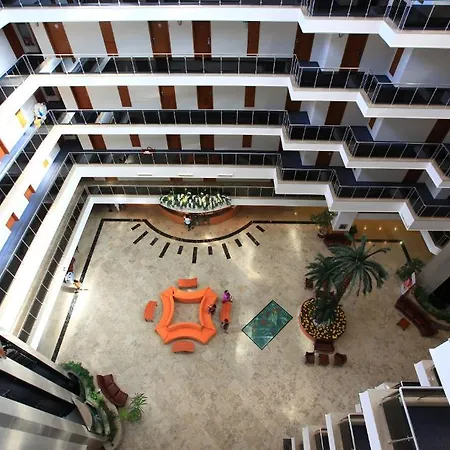 מלון Porto Azzurro Delta 5*