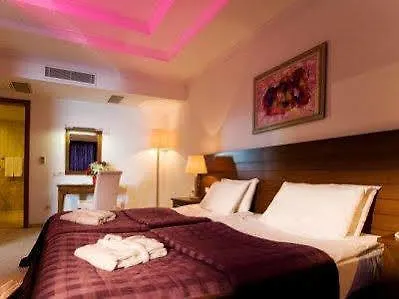 Hotel Porto Azzurro Delta Okurcalar